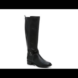 Bandolino Nilsa Knee High Boots (6.5)